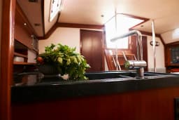 Hanse 540e in Athens / Alimos Marina thumbnail 16