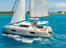 Lagoon 42 in Lefkada / D-Marin Marina Lefkas thumbnail 10