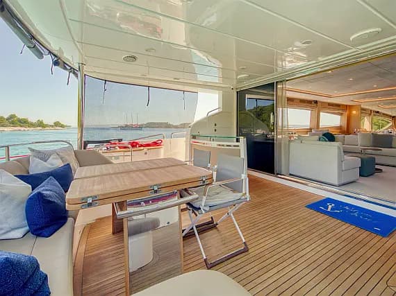 Princess 85 in Trogir / ACI Marina Trogir - Photo 2