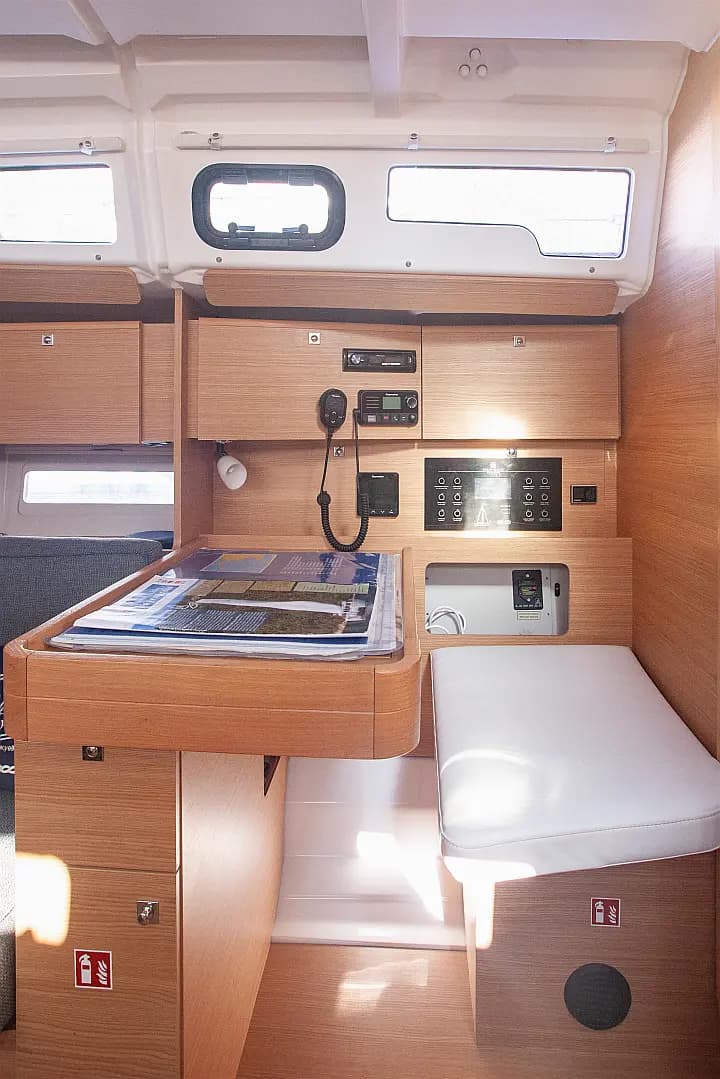 Dufour 360 Grand Large in Orhaniye / Marti Marina - Photo 5
