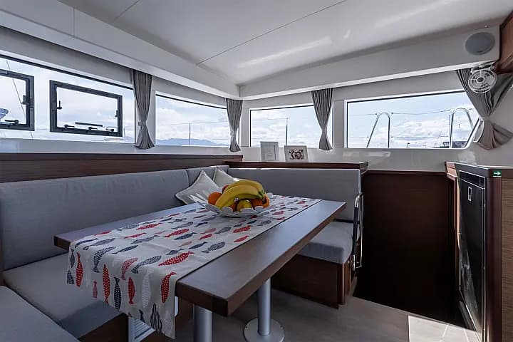 Lagoon 40 in Dubrovnik / ACI Marina Dubrovnik - Photo 4