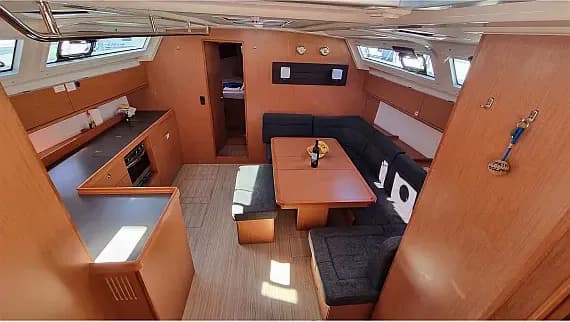Bavaria Cruiser 46 in Trogir / ACI Marina Trogir - Photo 3