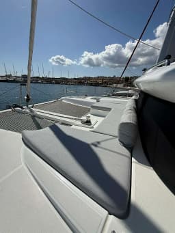 Lagoon 43 in Preveza Marina thumbnail 10