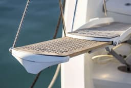Lagoon 450 in Sicily / Capo d'Orlando Marina thumbnail 7