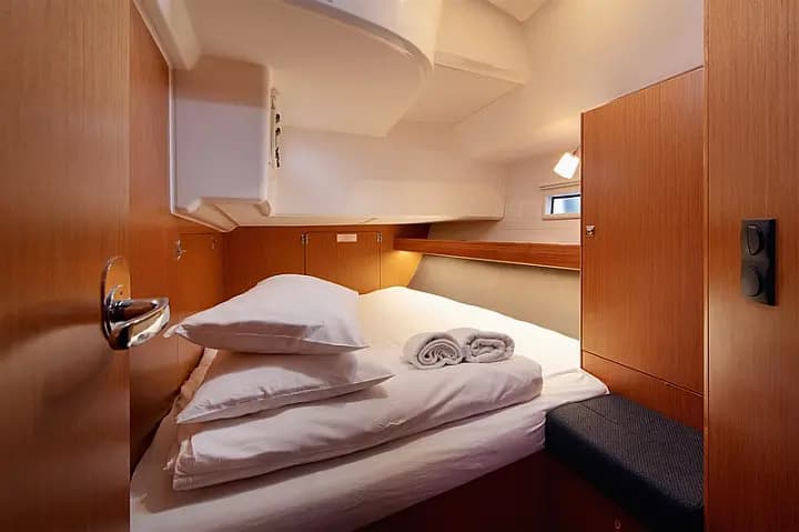 Bavaria Cruiser 46 in Split / ACI Marina Split - Photo 5