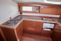 Oceanis 48 in Kaštel Gomilica / Marina Kaštela thumbnail 9