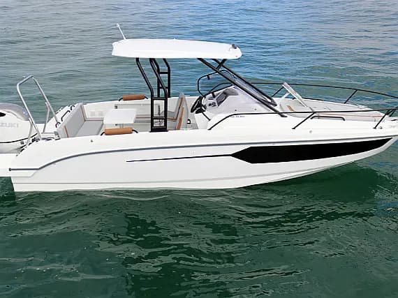 Beneteau Flyer 8 SUNdeck in Krk / Punat / Marina Punat - image 1