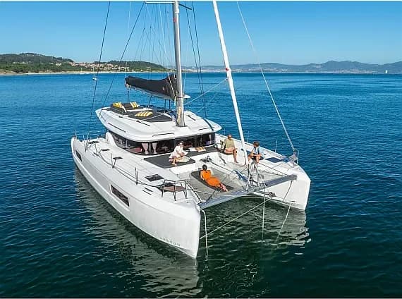 Lagoon 43 in Sicily / Furnari / Marina Portorosa - Photo 1