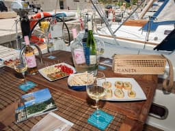 Dufour 455 in Sicily / Ragusa / Marina di Ragusa thumbnail 11
