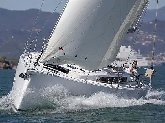 Dufour 430 in Baiona / Monte Real Club de Yates de Baiona - Photo 1