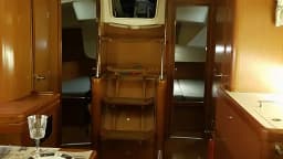 Oceanis 46 in Athens / Alimos Marina thumbnail 5