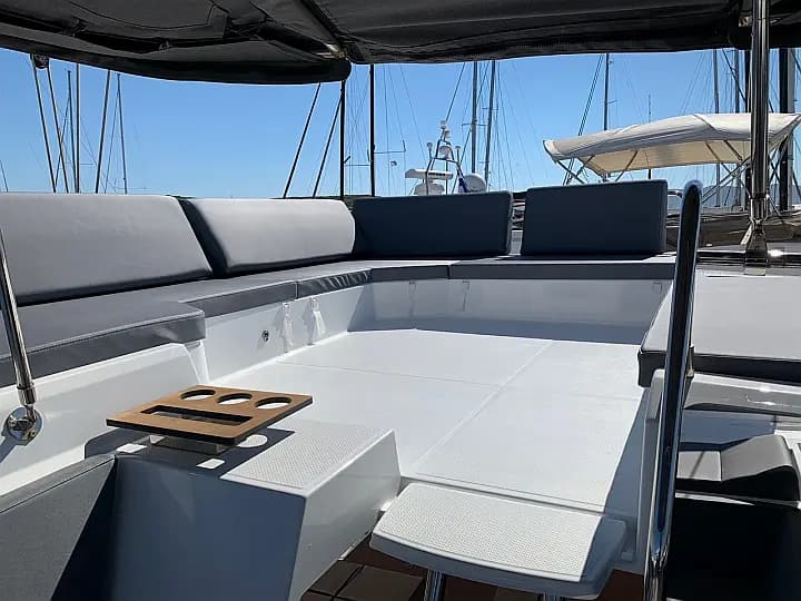 Elba 45 in Lavrion / Olympic Marina - Photo 4