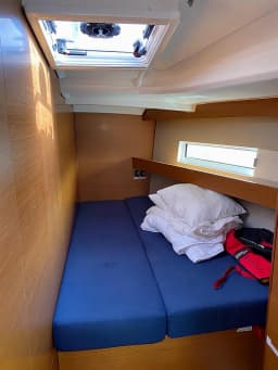 Sun Odyssey 440 in Mallorca / Palma de Mallorca / La Lonja Marina Charter thumbnail 18