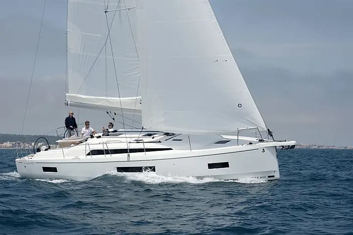 Oceanis 40.1 in Martinique / Le Marin - Photo 5