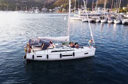 Oceanis 40.1 in Athens / Alimos Marina thumbnail 8