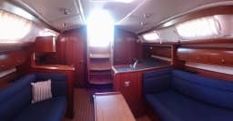 Bavaria 36 Cruiser in Lefkada / Nydri Port thumbnail 11