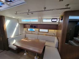 Oceanis 51.1 in Lavrion / Olympic Marina thumbnail 6