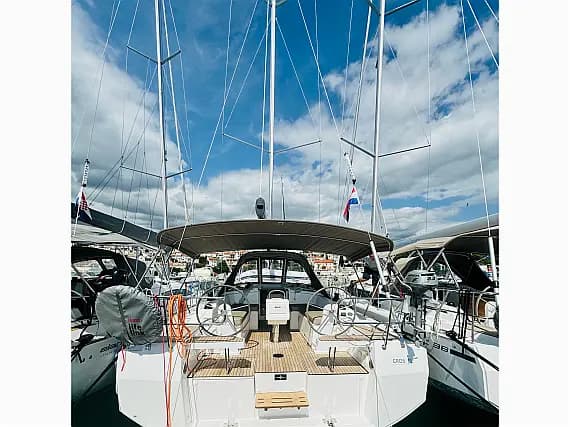 Bavaria C38 in Novi Vinodolski / Marina Novi - Photo 1