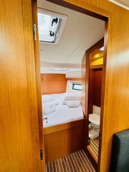 Bavaria C38 in Novi Vinodolski / Marina Novi thumbnail 12