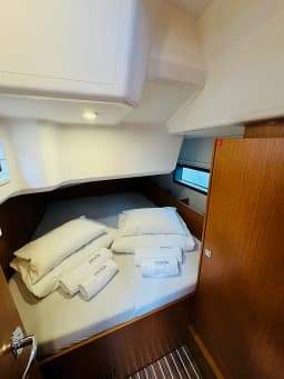 Bavaria C38 in Novi Vinodolski / Marina Novi thumbnail 20