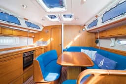 Bavaria 40 Cruiser in Corfu / Gouvia / D-Marin Marina Gouvia thumbnail 11