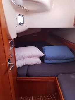 Bavaria 40 Cruiser in Corfu / Gouvia / D-Marin Marina Gouvia thumbnail 3