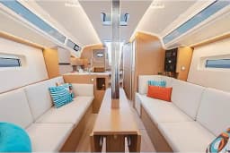 Sun Odyssey 350 in Salerno / Marina d'Arechi thumbnail 2