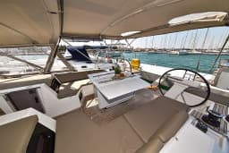 Oceanis 51.1 in Sukošan / D-Marin Dalmacija Marina thumbnail 11