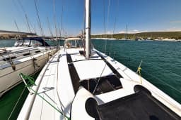 Oceanis 51.1 in Sukošan / D-Marin Dalmacija Marina thumbnail 14