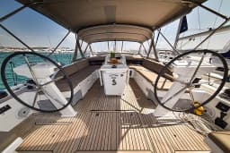 Oceanis 51.1 in Sukošan / D-Marin Dalmacija Marina thumbnail 7