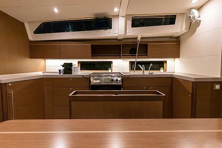 Oceanis 46.1 in Nea Peramos - Attica / Nea Peramos - Photo 5