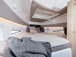 Noblesse 830 in Paros / Marina Aliki thumbnail 2