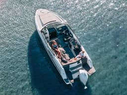 Noblesse 830 in Paros / Marina Aliki thumbnail 8