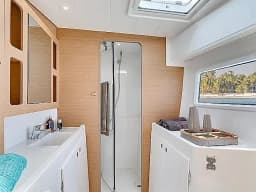 Lagoon 42 in Trogir / SCT Marina Trogir thumbnail 16