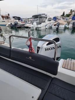 Atlantic Marine Sun Cruiser 730 in Opatija / Marina Admiral thumbnail 10