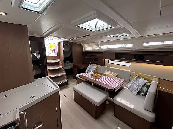 Oceanis 40.1 in Pomer / ACI Marina Pomer - Photo 3