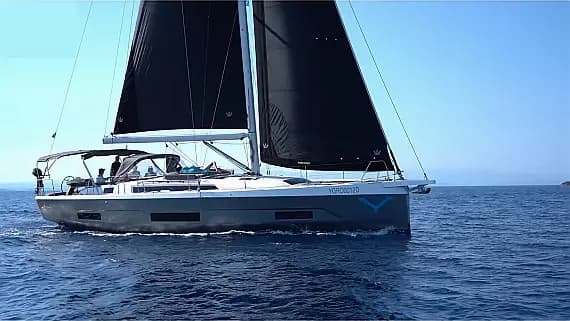 Dufour 470 in Sardinia / Porto Rotondo / Punta Nuraghe - image 1