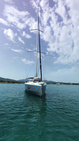 Dufour 470 in Sardinia / Porto Rotondo / Punta Nuraghe thumbnail 17