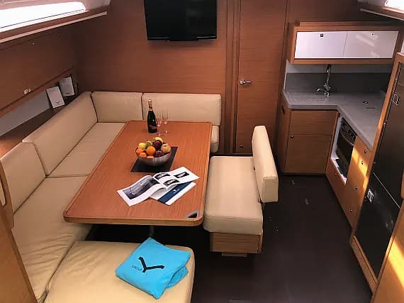 Dufour 470 in Sardinia / Porto Rotondo / Punta Nuraghe - Photo 3