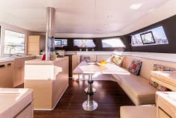 Dufour Catamaran 48 in Sicily / Palermo / La Cala (Porto Palermo) thumbnail 4
