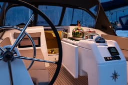 Sun Odyssey 410 in Lefkada / D-Marin Marina Lefkas thumbnail 19