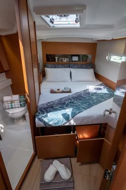 Sun Odyssey 410 in Lefkada / D-Marin Marina Lefkas thumbnail 45