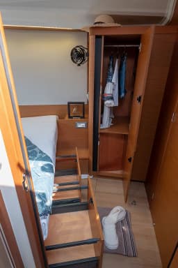 Sun Odyssey 410 in Lefkada / D-Marin Marina Lefkas thumbnail 46