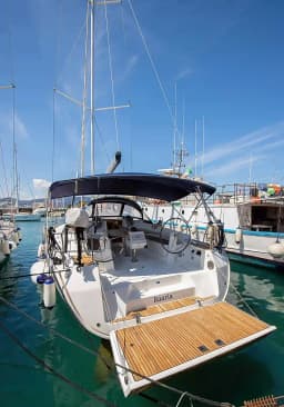 Bavaria 46 Cruiser in Sicily / Palermo / Marina Villa Igiea thumbnail 15