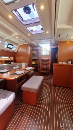 Bavaria 46 Cruiser in Sicily / Palermo / Marina Villa Igiea thumbnail 9