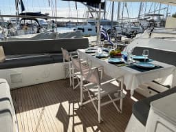 Lagoon 46 in Athens / Alimos Marina thumbnail 13