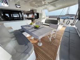 Lagoon 46 in Athens / Alimos Marina thumbnail 14