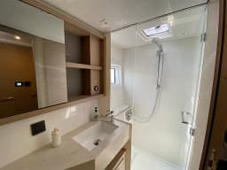 Lagoon 46 in Athens / Alimos Marina thumbnail 4