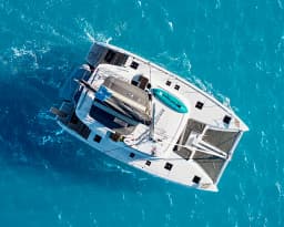 Lagoon 46 in Athens / Alimos Marina thumbnail 6