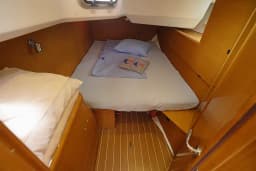 Sun Odyssey 44 i in Marmaris / Albatros Marina thumbnail 10
